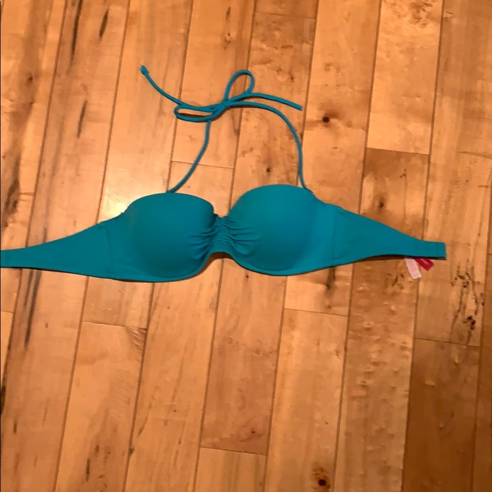 Victoria’s Secret Bikini Top
